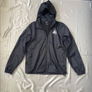 Nike men windbreaker